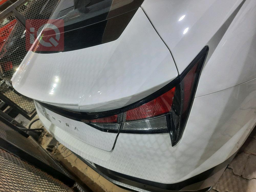هيونداي النترا